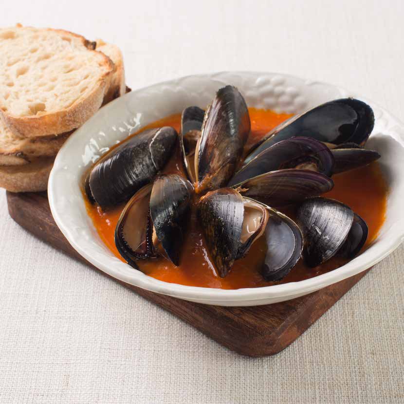 Steamed Mussels With Garlic Tomato Sauce in the Thermomix | Recipe
