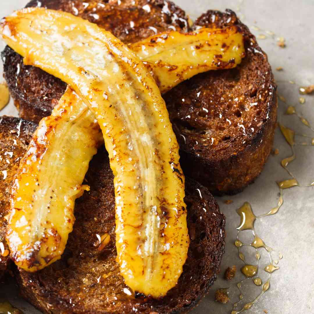 Slow Cooker Caramelised Rum Bananas