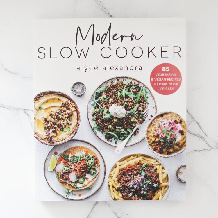 Modern Slow Cooker Contents