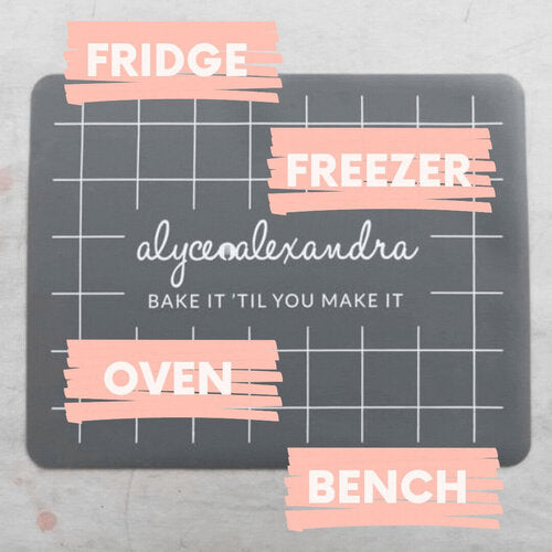 Grey Silicone Baking Mat labelled with its four uses: fridge, freezer, oven and bench