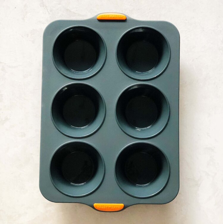 Silicone XL muffin pan