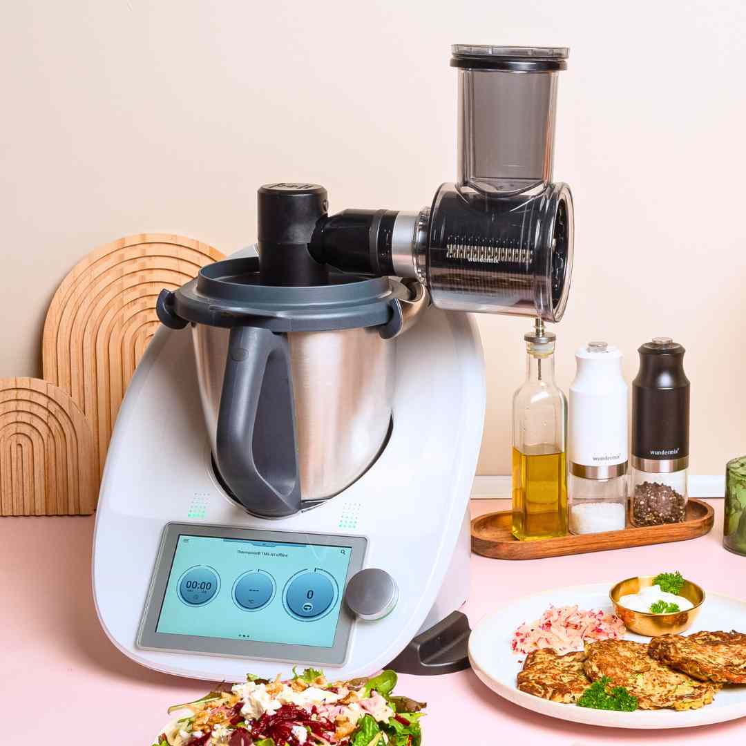 Slicer and shredder attachment for WunderCentix for Thermomix