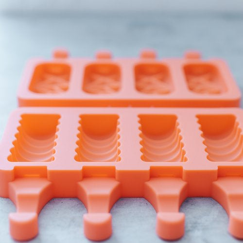 Swirl ice cream moulds