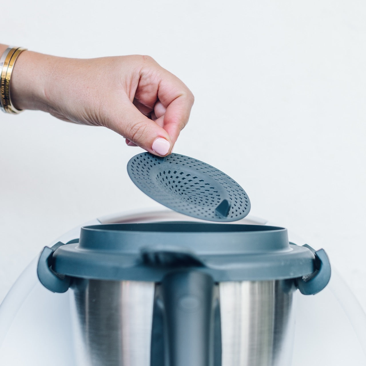 Thermo splash cap for Thermomix
