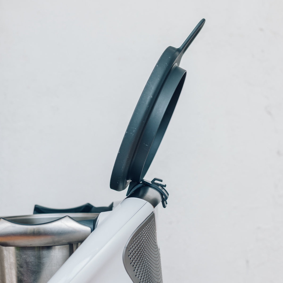 WunderClip lid holder for Thermomix
